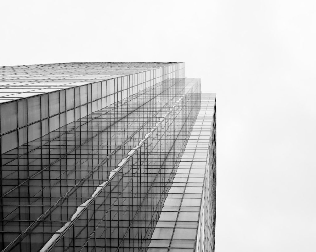 Photo expansion grid