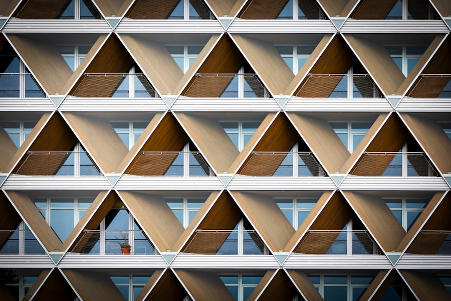 Photo expansion grid