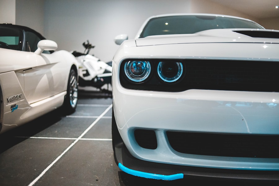 Photo automotive market trends