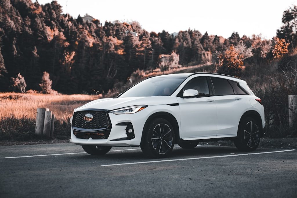 Photo advertising auto