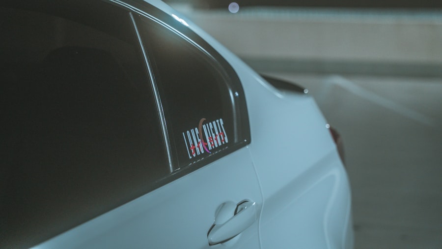 Photo make money advertising car