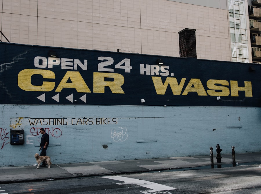 Photo car dealership marketing